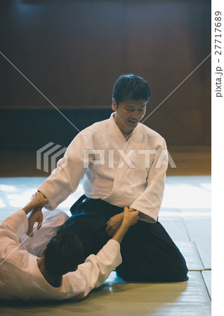 martial artist martial artist 27717689