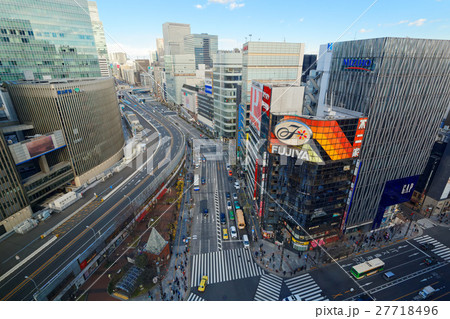 数寄屋橋交差点と青空 27718496