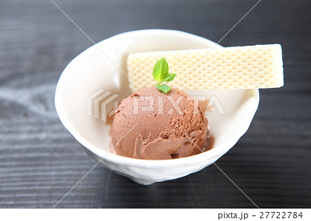 アイスクリーム 27722784