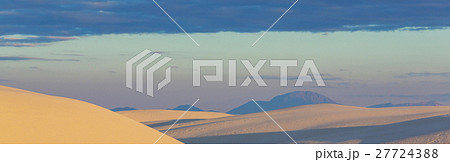 White sands White sands 27724388