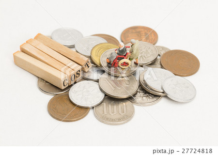 老後の生活 27724818