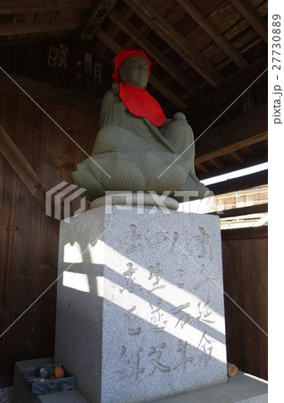 信州の文化財 名工 守屋貞治の石仏 延命地蔵菩薩像 右俯瞰(飯島町 慈福院) 信州の文化財 名工 守屋貞治の石仏 延命地蔵菩薩像 右俯瞰(飯島町 慈福院) 27730889