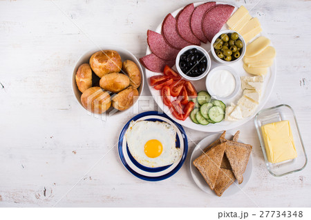 Traditional Turkish breakfast 27734348