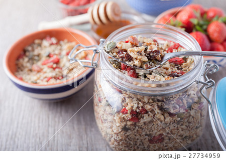 Grain free  paleo muesli 27734959