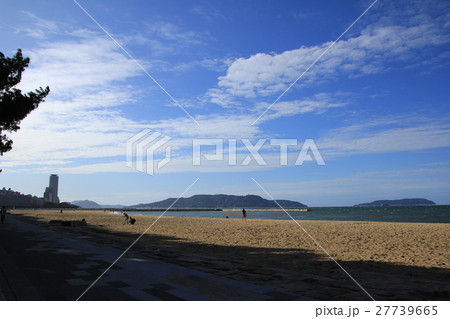 シーサイドももち海浜公園から見た博多湾 27739665