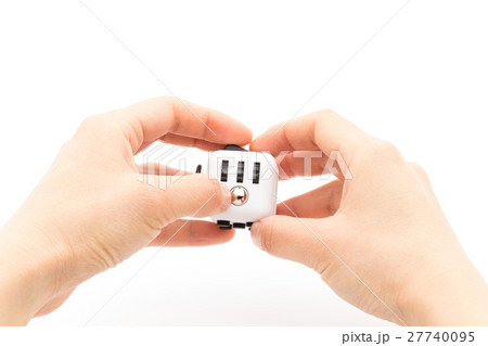 フィジェットキューブ: Fidget cube 27740095