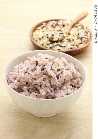 雑穀ご飯 27742365