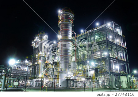 工場夜景 17 03の写真素材