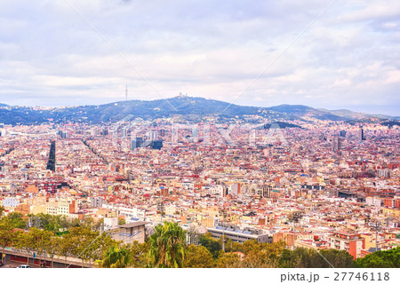 Barcelona city view 27746118