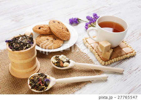 Herbal tea and cookies 27765547