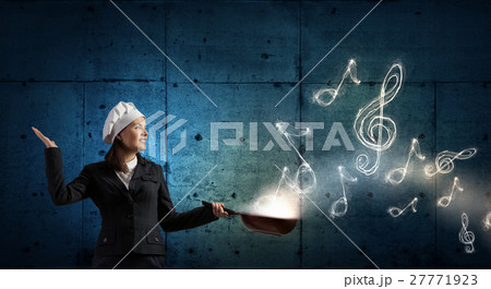 She is going to cook her idea She is going to cook her idea 27771923