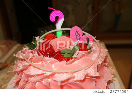 Birthday cake 27774594