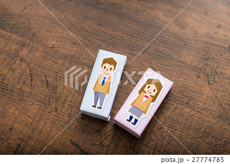 学生の男女【フォトクラフト・シリーズ】 学生の男女【フォトクラフト・シリーズ】 27774785