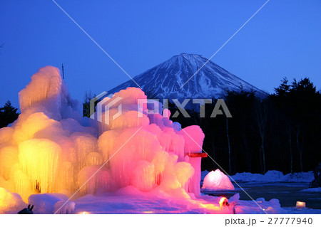 樹氷と富士山 27777940