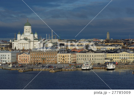 Cityscape of Helsinki, Finland 27785009