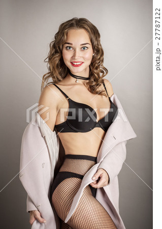 woman in lingerie 27787122