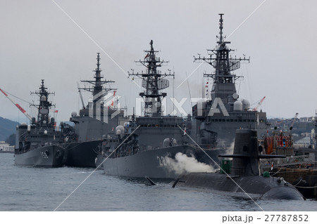 潜水艦と護衛艦(アレイからすこじま・呉) 潜水艦と護衛艦(アレイからすこじま・呉) 27787852