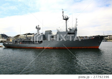 軍港の風景 27792396