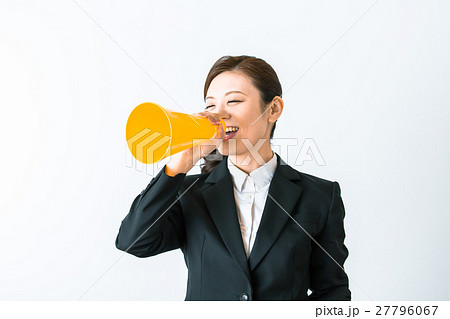 応援する塾女性講師 27796067