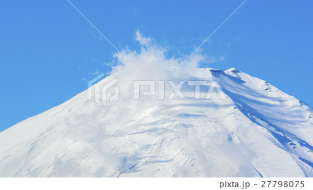 冠雪の富士山　16：9 27798075