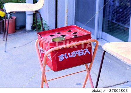 ベランダ 吸いがら入れ 27805308