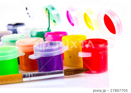 paint and brush 27807705