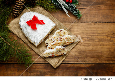 traditional German cake Dresdner stollen traditional German cake Dresdner stollen 27808187