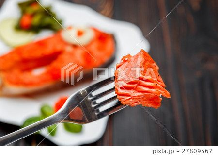 Crispy roasted salmon steak Crispy roasted salmon steak 27809567