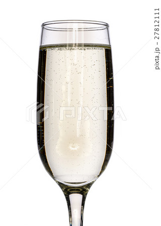 Glass of champagne 27812111