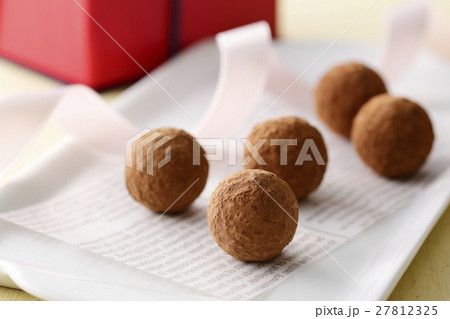 トリュフチョコレート トリュフチョコレート 27812325