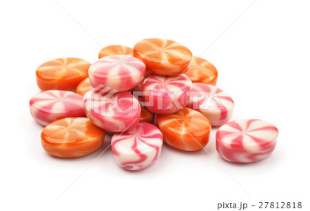 Pile of striped fruit candies 27812818