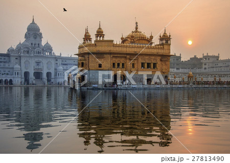 Golden Temple of Amritsar - Pubjab - India 27813490
