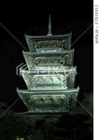 国分寺五重塔ライトアップ 国分寺五重塔ライトアップ 27816911