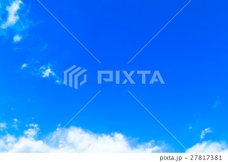 空 雲 青い空 白い雲 合成用背景素材 写真素材 コピースペース 文字入れスペース 空 雲 青い空 白い雲 合成用背景素材 写真素材 コピースペース 文字入れスペース 27817381