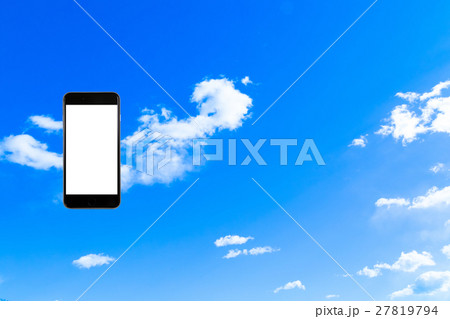 スマホ、空、はめ込み合成用素材、スマホ合成、スマートホン、テキストスペース、はめこみ、コピースペース 27819794