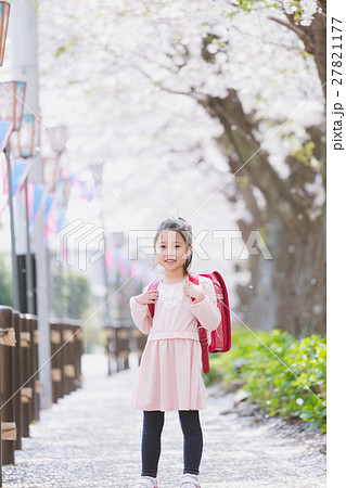 6 years old 27821177