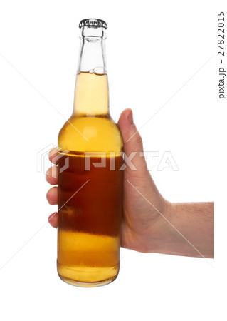 hand holding a beer bottle 27822015