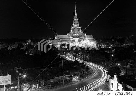 Wat Sothon Wararam WoraWihan with light trail Wat Sothon Wararam WoraWihan with light trail 27823846