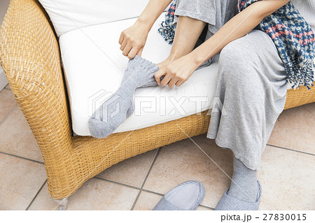ミドル女性 27830015