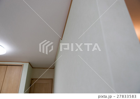 Wallpapering Wallpapering 27833583
