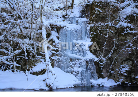 冬の奥入瀬渓流 冬の奥入瀬渓流 27840356