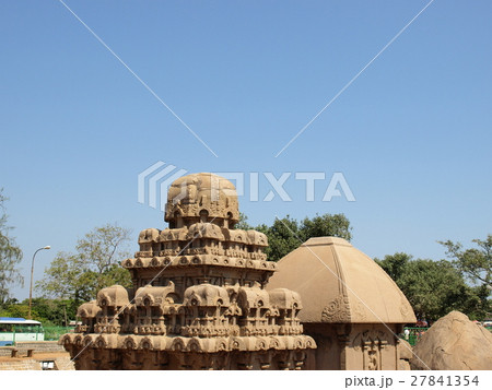 世界遺産「マハーバリプラムの建造物群」のファイブ・ラタ（インド） 27841354