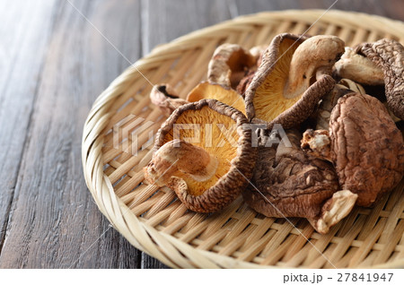 干し椎茸　冬茹 27841947