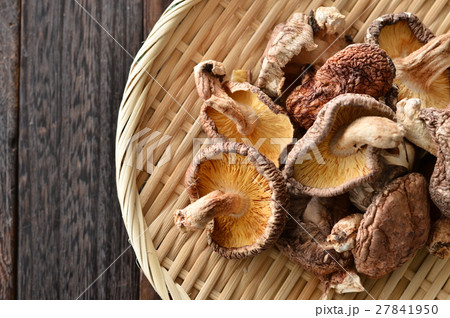 干し椎茸　冬茹 27841950