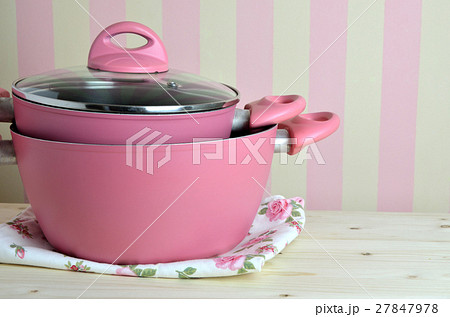 Pink Pots on Kitchen Table 27847978