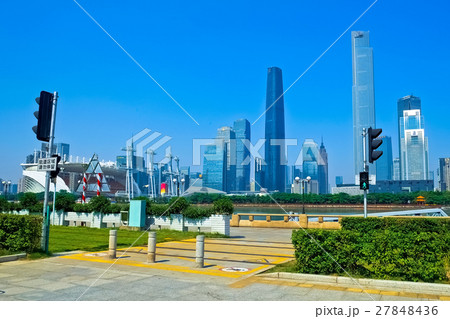 広州 Guangzhou 珠江を挟んだ街並み 広州 Guangzhou 珠江を挟んだ街並み 27848436