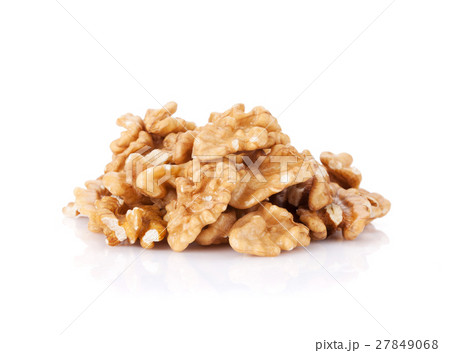 Walnut nuts Walnut nuts 27849068