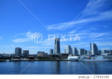 大桟橋からみなとみらい 27849190