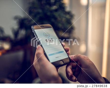 SNS 27849638