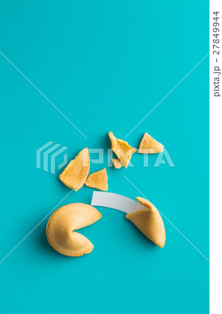 The fortune cookies. The fortune cookies. 27849944